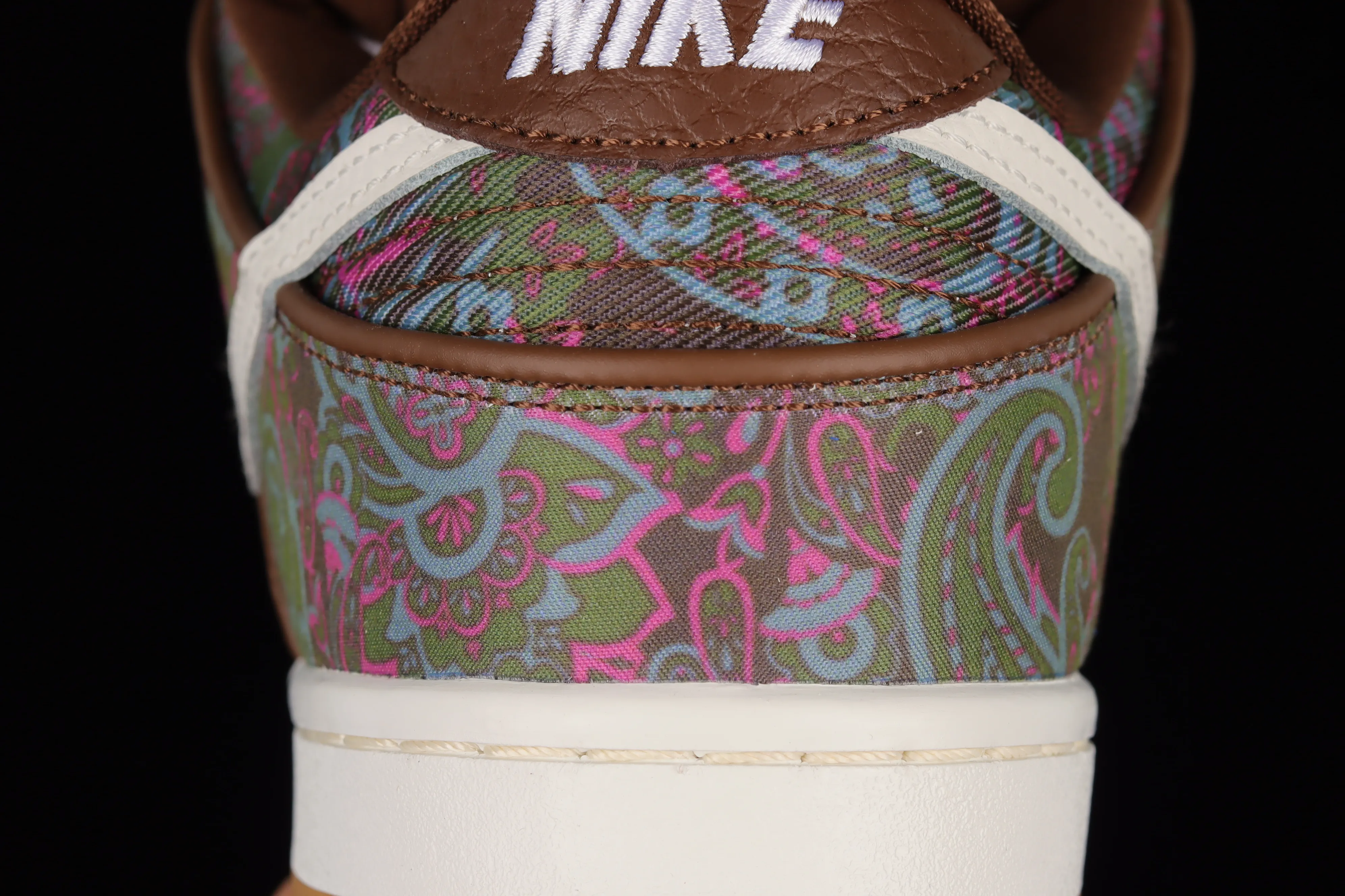 All categories Nk SB Dunk series Nk SB Dunk Low low-top sneakers F version Nk SB Dunk Low "Paisley" new cashew flower SB low-top sports and leisure sneakers DH7534-200